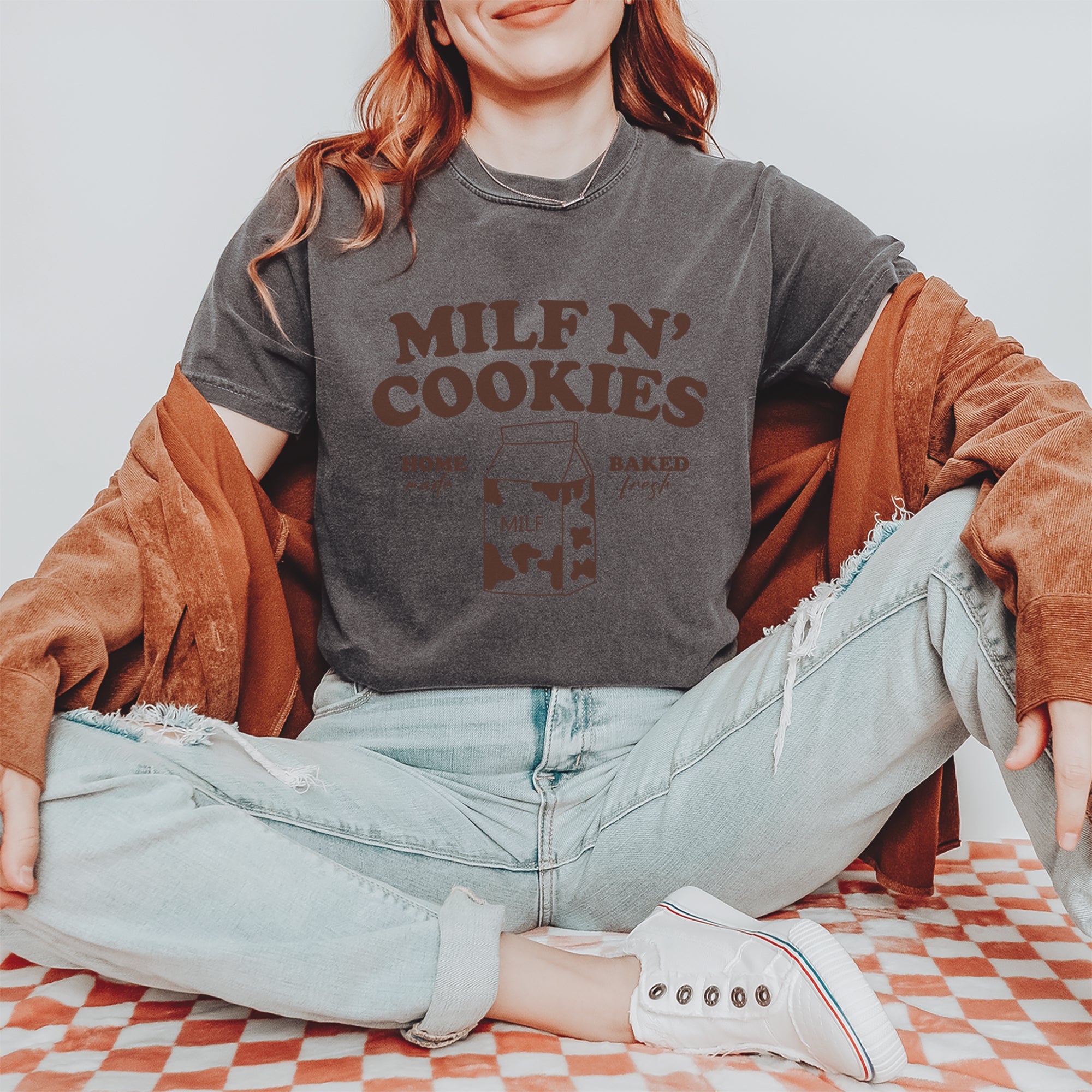 Milf And Cookies Vintage Soft Unisex T-shirt 