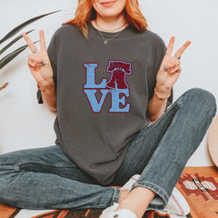 Love Philly Liberty Bell Vintage Soft Unisex T-shirt 