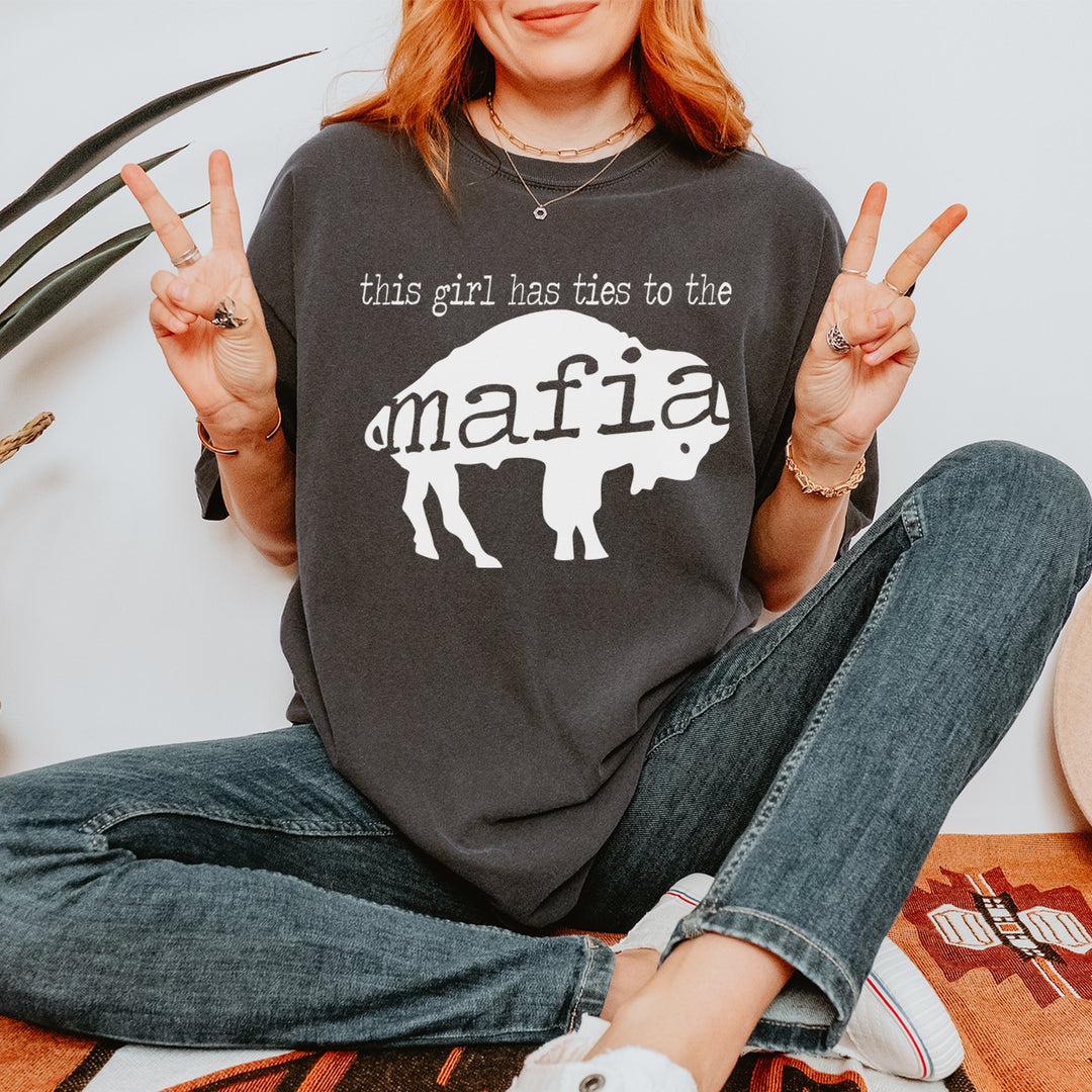 This Girl Has Ties To The Bills Mafia Youth T-shirt 