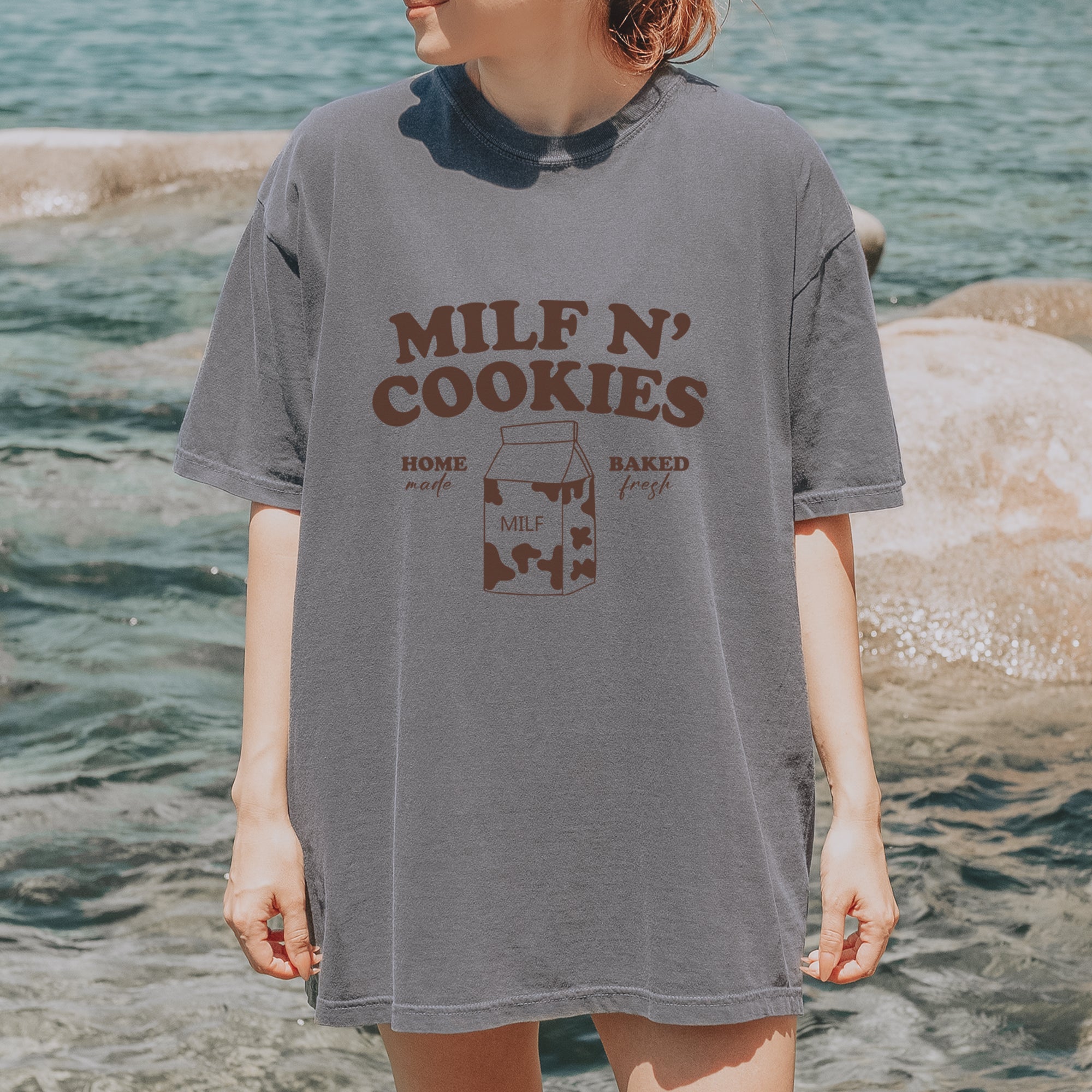 Milf And Cookies Vintage Soft Unisex T-shirt 