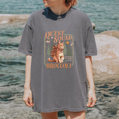 Quest Squad Broccoli Cat Fantasy Reader  Vintage Soft Unisex T-shirt 