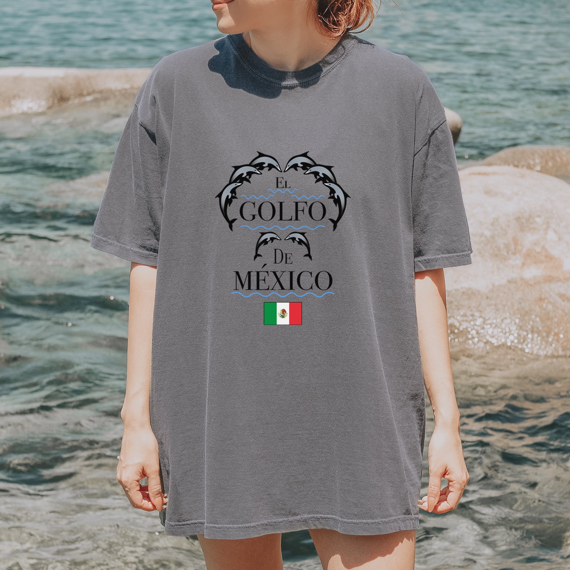 El Golfo De Mexico Dancing Dolphins Vintage Soft Unisex T-shirt 