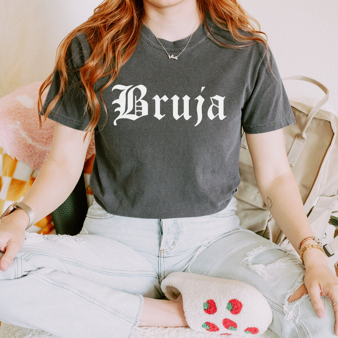 Bruja Gothic Spanish Witch Youth T-shirt 