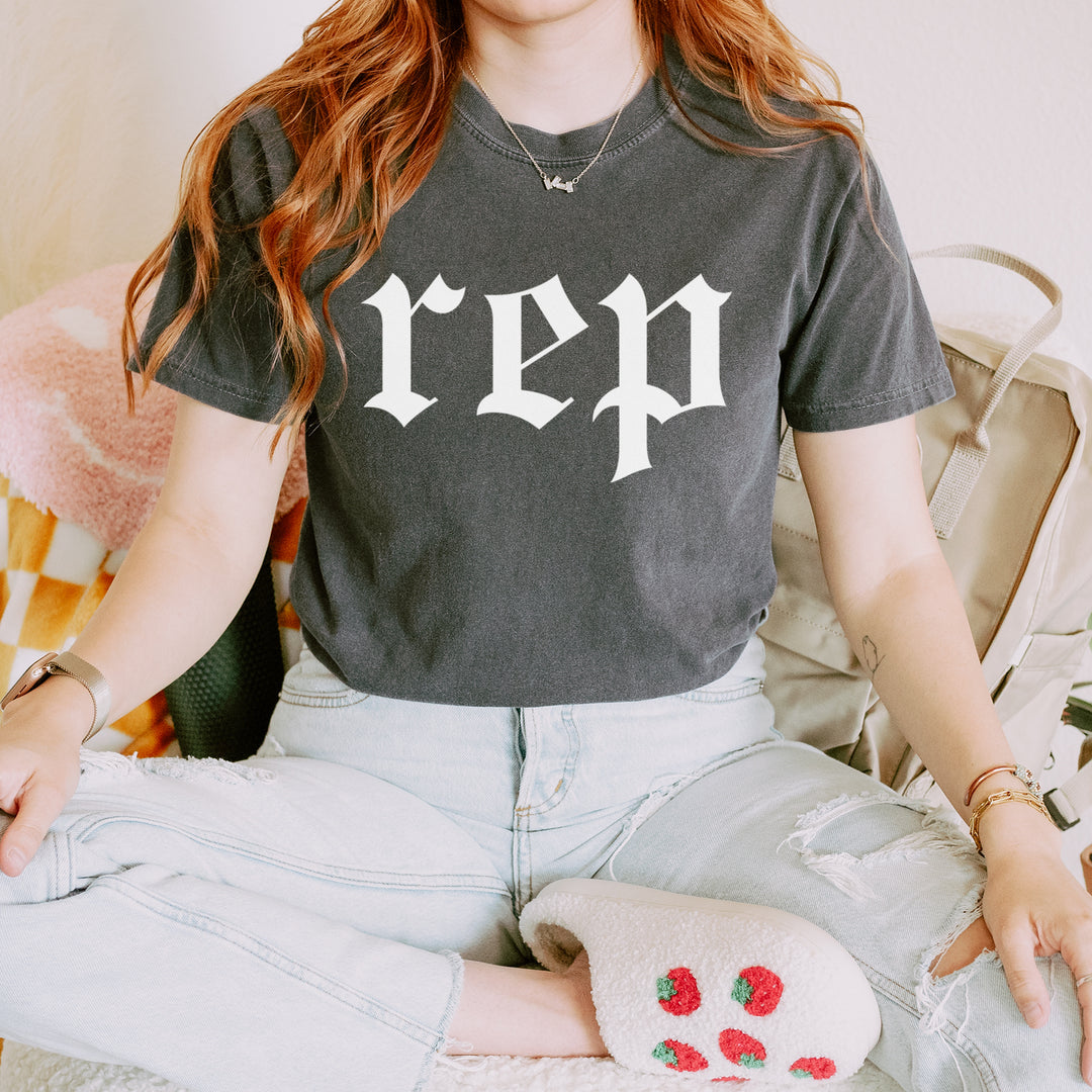 REP Reputation Eras Music Lover Gift Fan Favorite Youth T-shirt 
