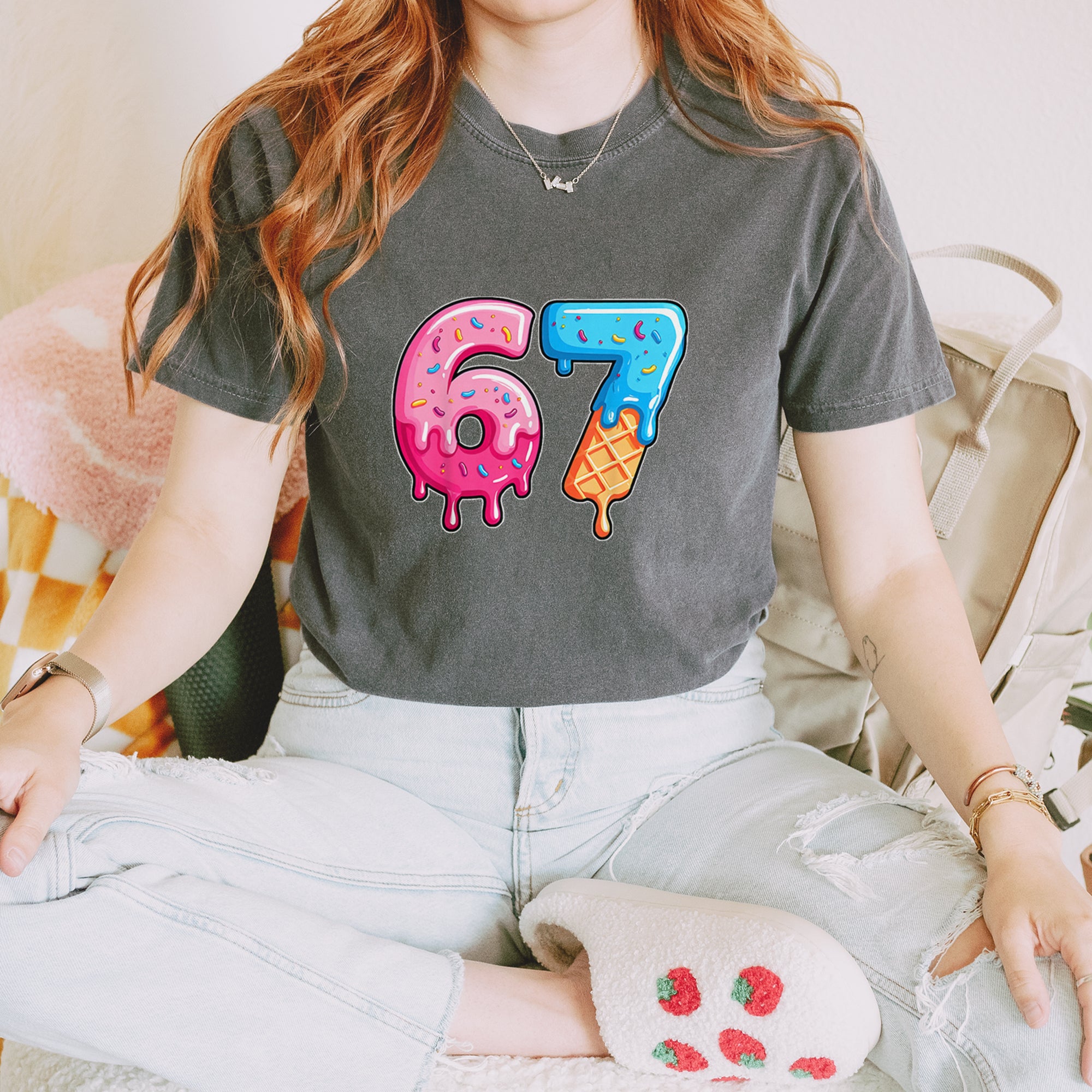 67 Dripping Ice Cream Donut Melt Vintage Soft Unisex T-shirt 