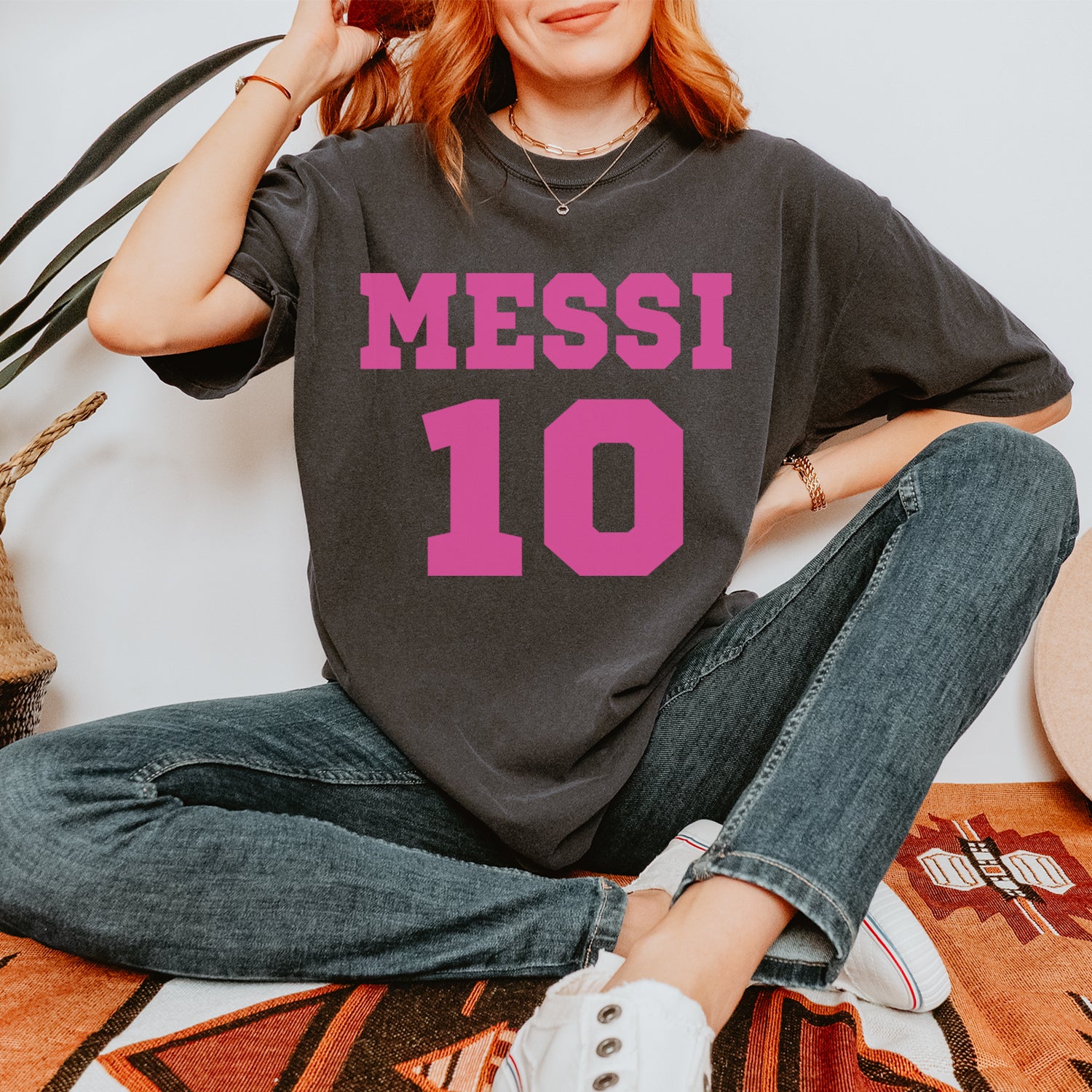 Messi World Soccer Futbol Messiami Vintage Soft Unisex T-shirt 