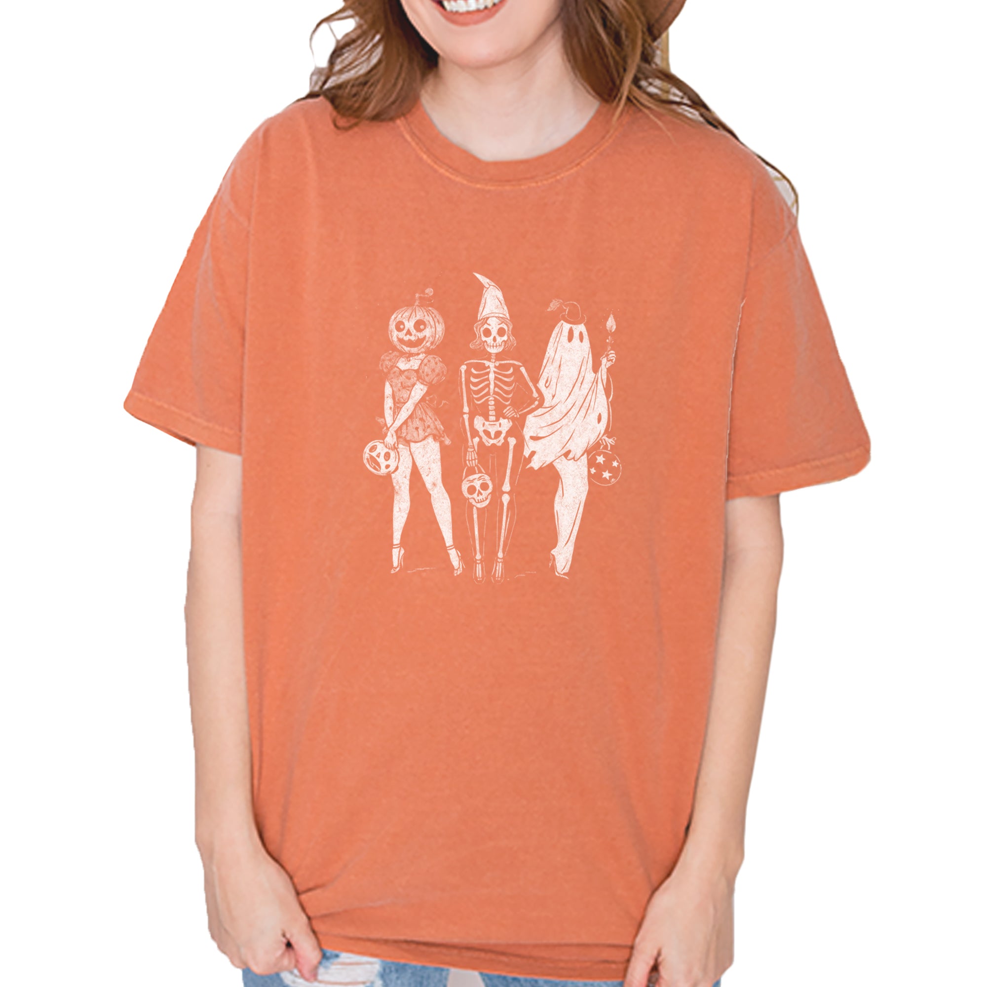 Vintage Spooky Squad Pinup Halloween Design Vintage Soft Unisex T-shirt Yam