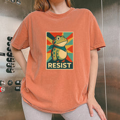 Resist Portland Protest Frog Vintage Soft Unisex T-shirt 