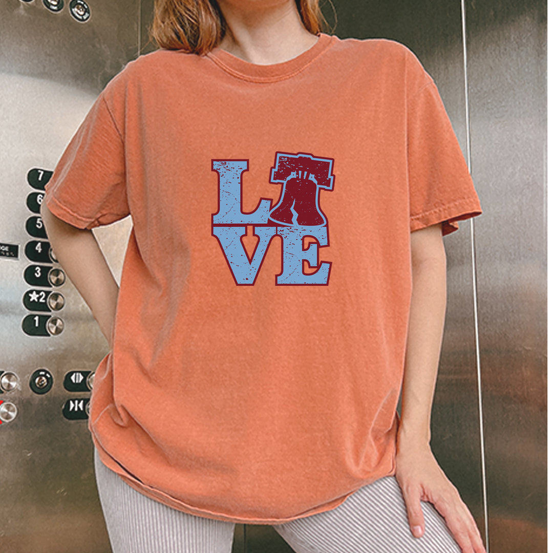 Love Philly Liberty Bell Vintage Soft Unisex T-shirt 