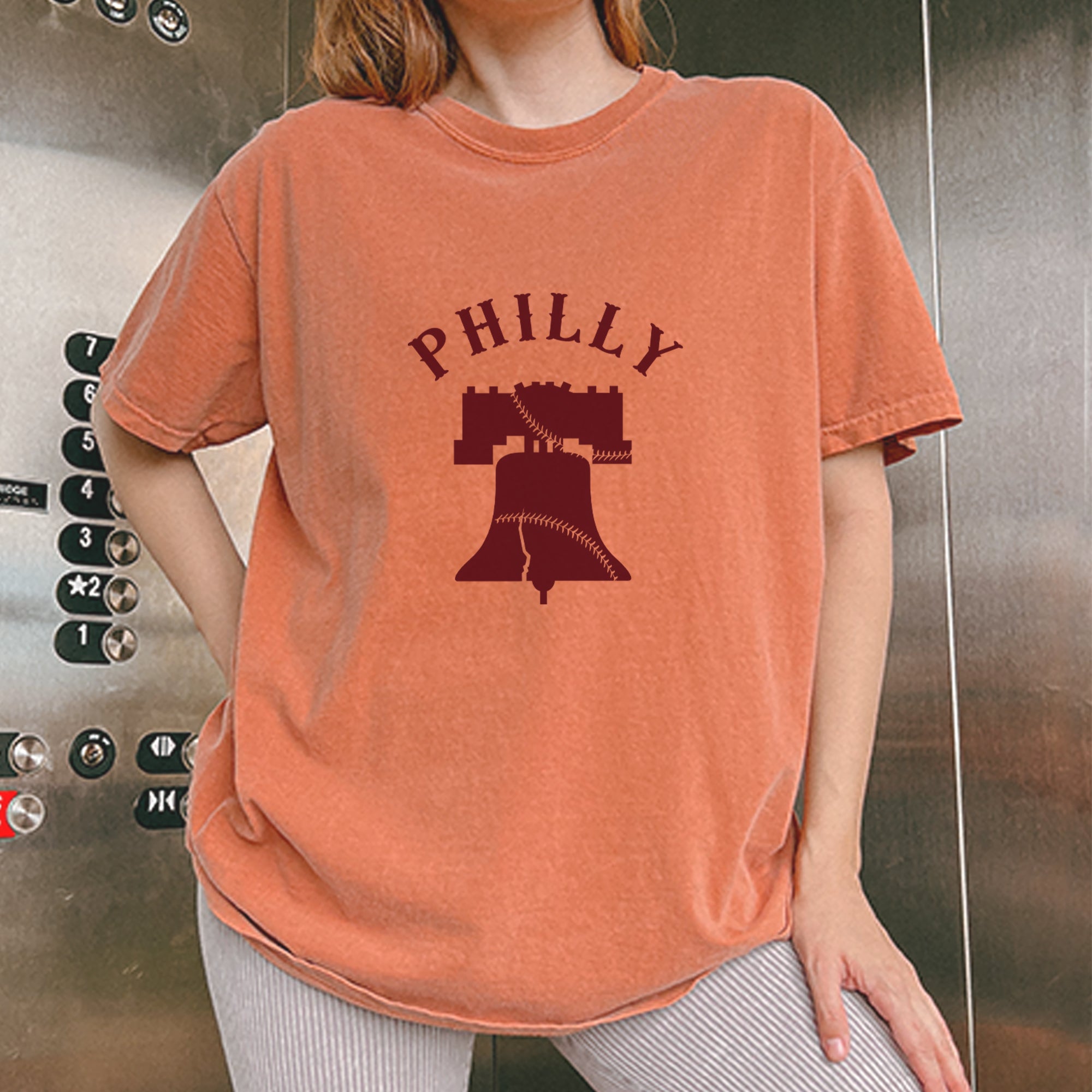 Philly Cracked Liberty Bell Vintage Soft Unisex T-shirt 