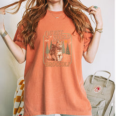 Quest Squad Broccoli Cat Fantasy Reader  Vintage Soft Unisex T-shirt 