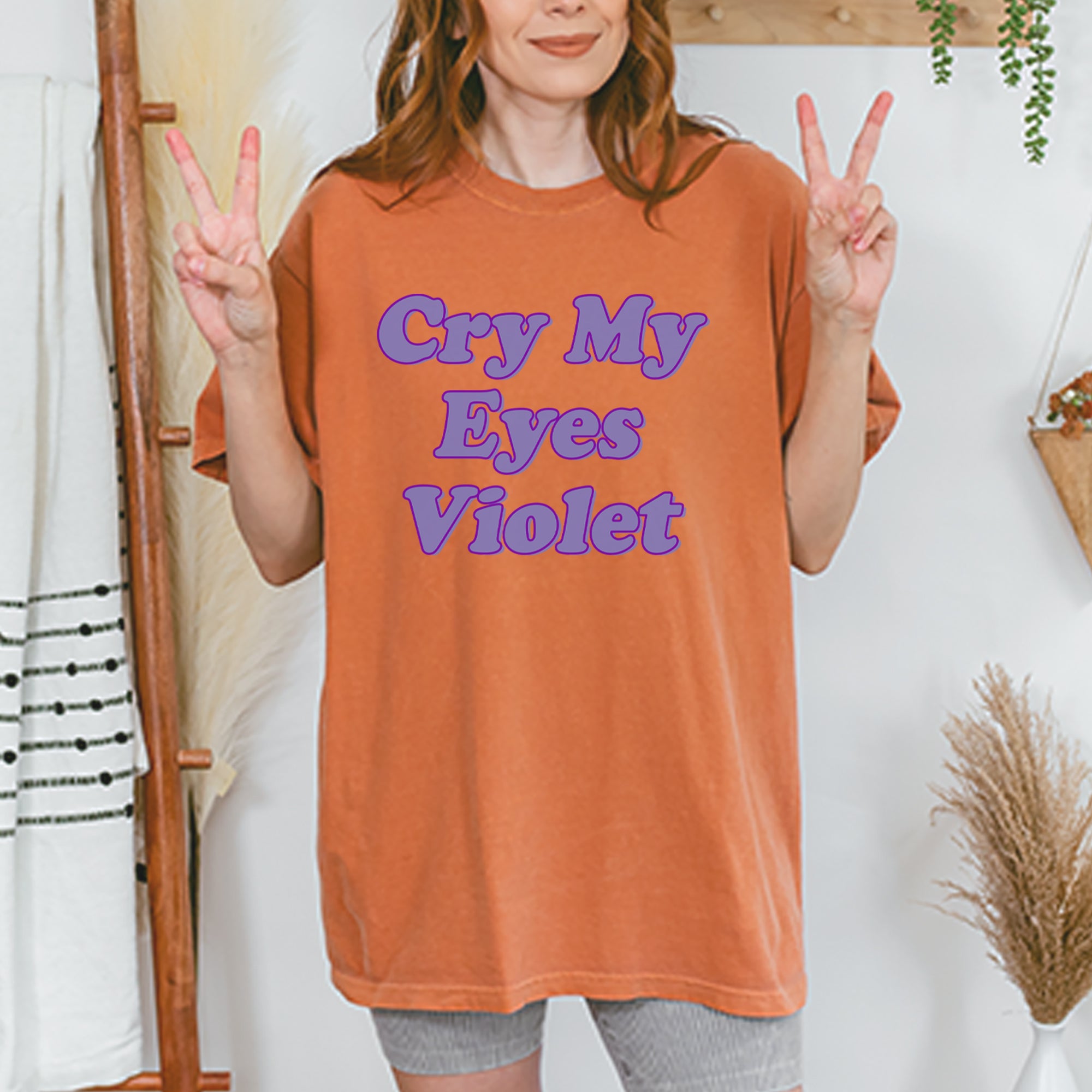 Cry My Eyes Violet Drama Queen Vintage Soft Unisex T-shirt 