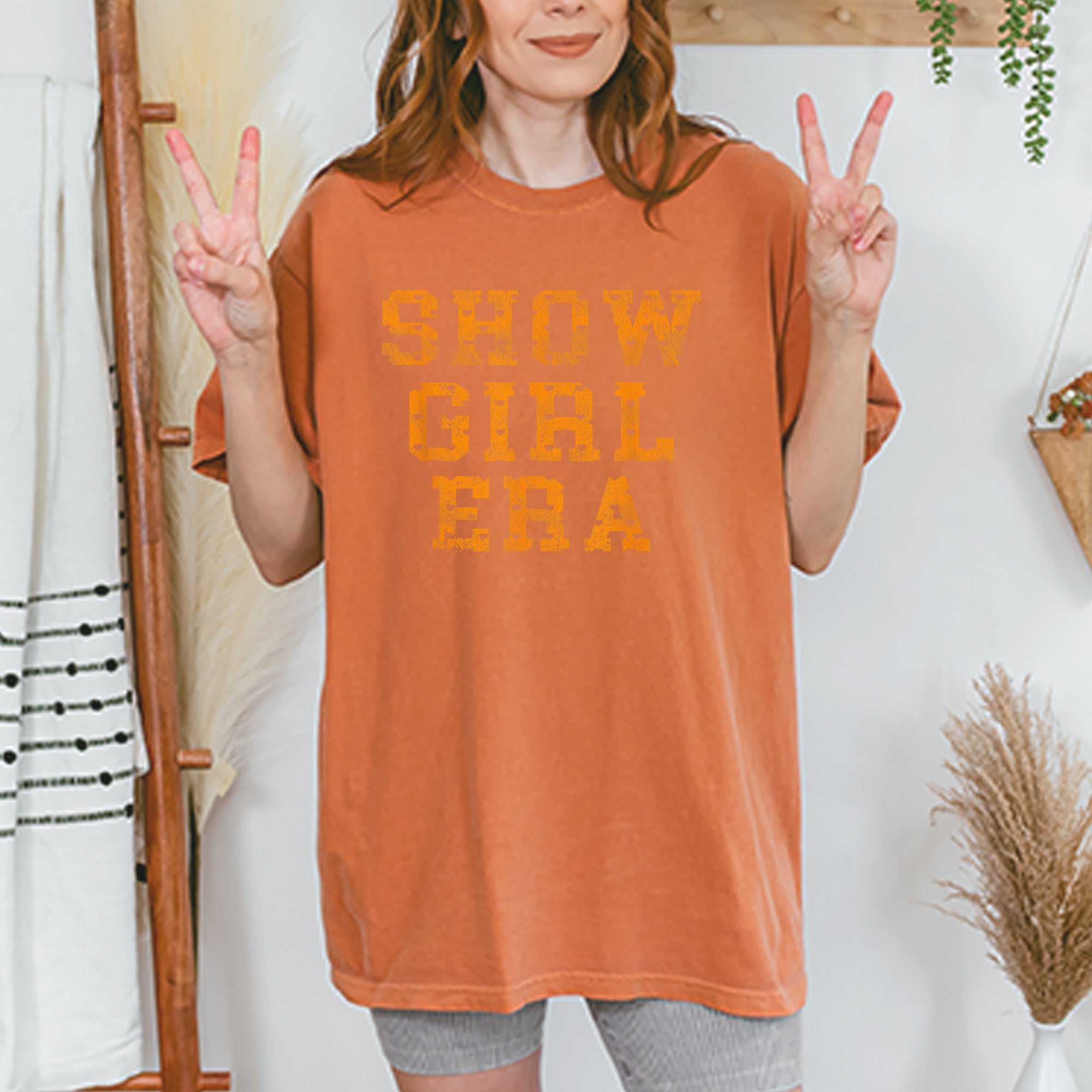 Vintage Showgirl Era Heart Vintage Soft Unisex T-shirt 