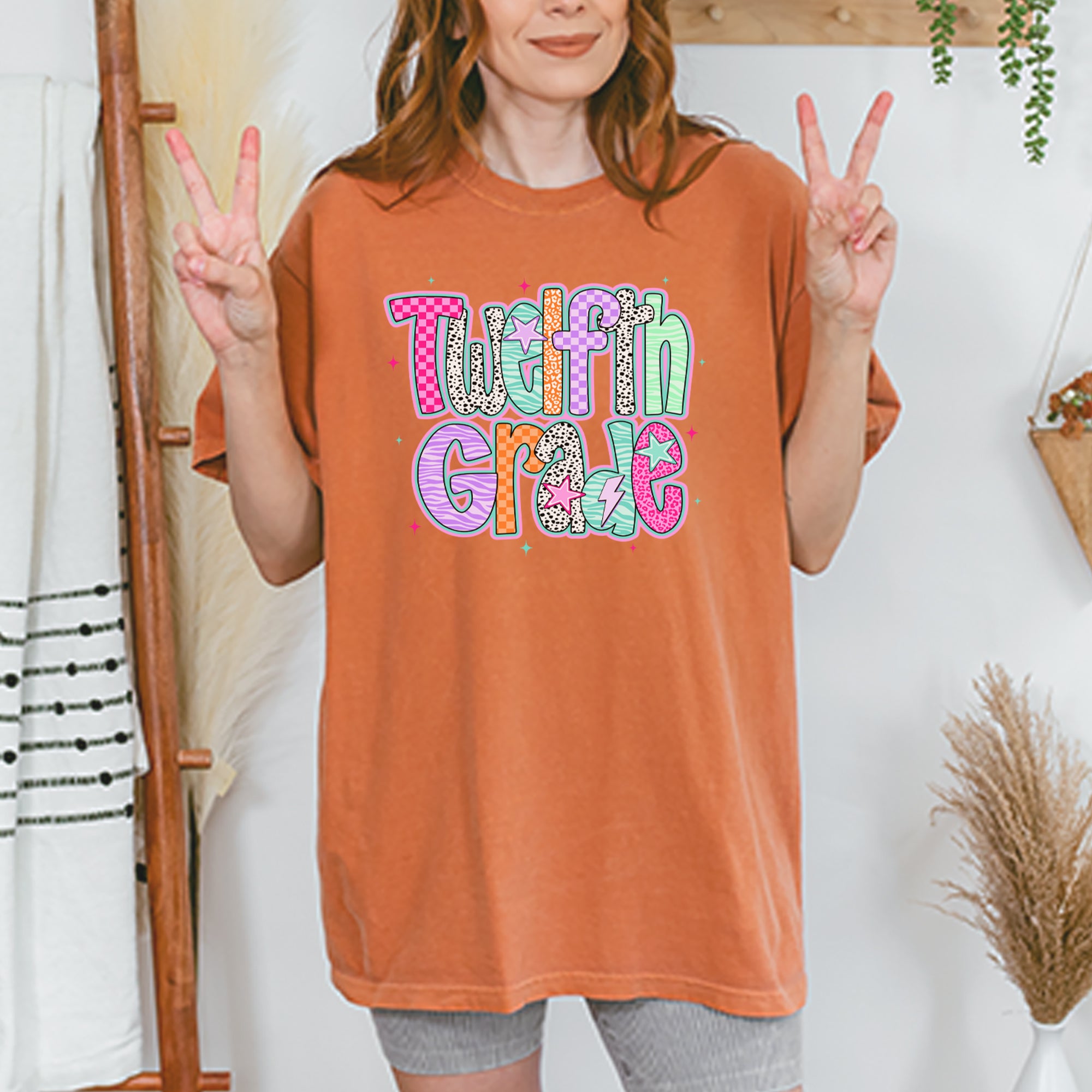 Senior Year Colorful Back to School Vintage Soft Unisex T-shirt 