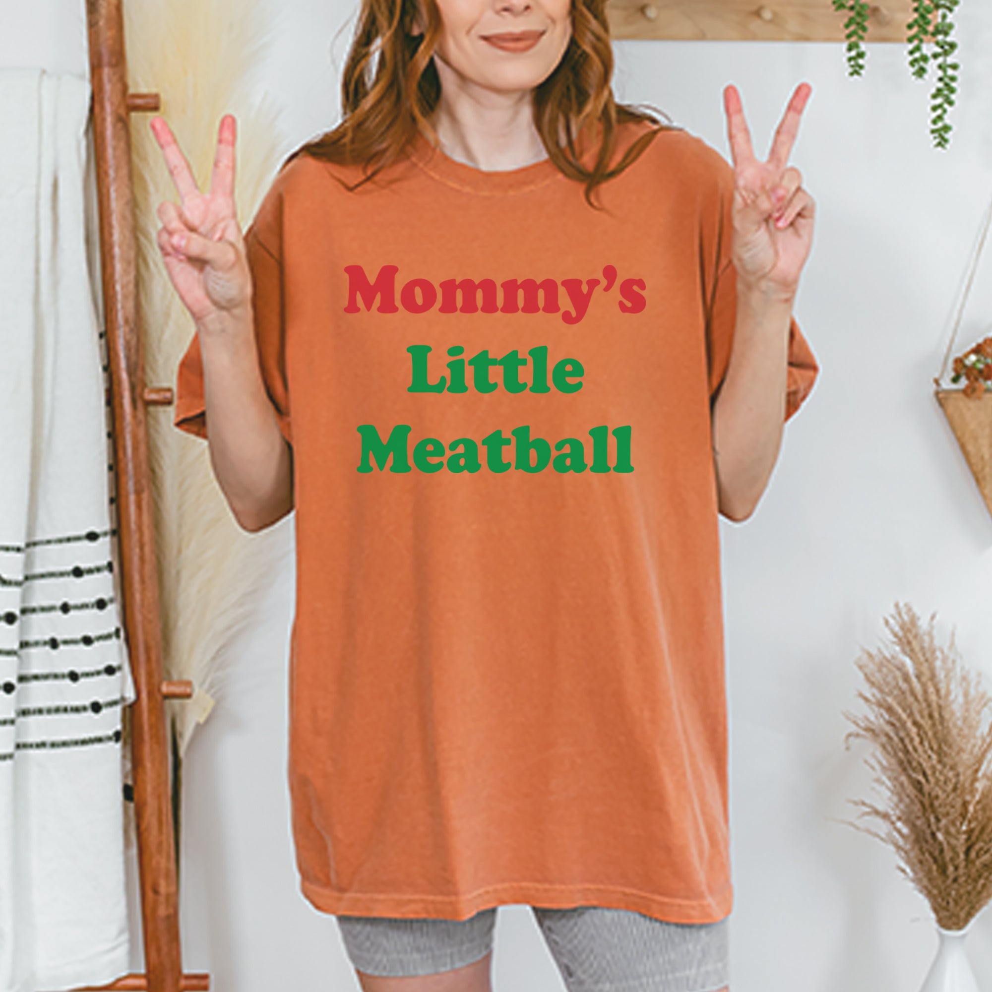 Mommy's Little Meatball Love Island Vintage Soft Unisex T-shirt 