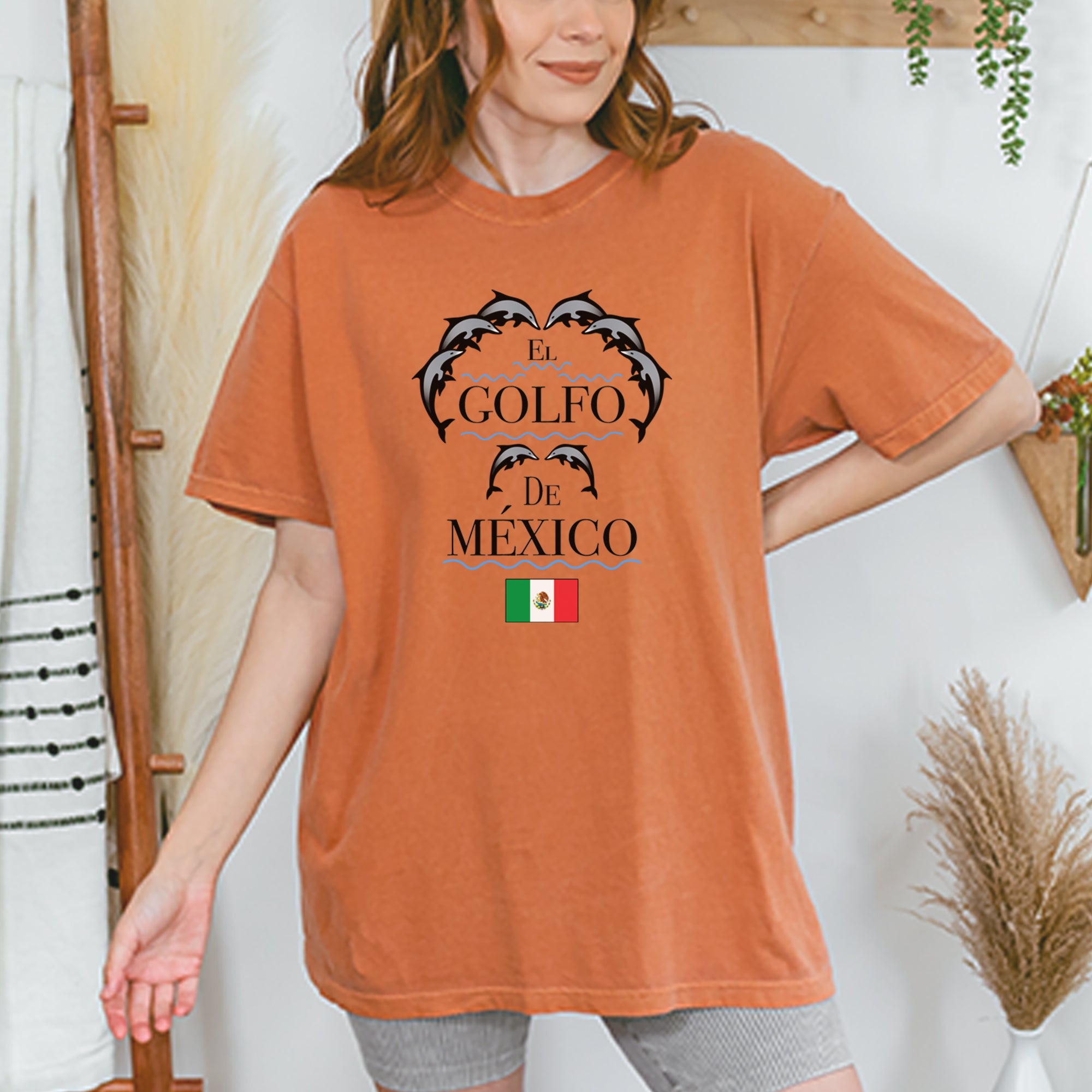 El Golfo De Mexico Dancing Dolphins Vintage Soft Unisex T-shirt 