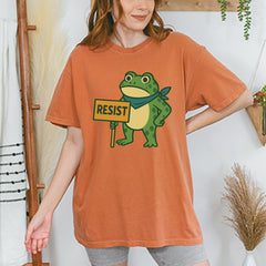 Sign Resist Meme Frog Protest Vintage Soft Unisex T-shirt 