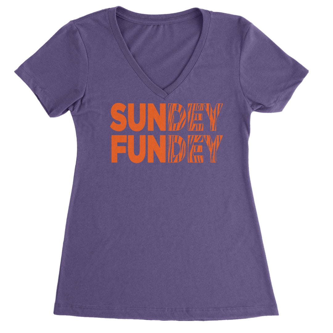 SunDEY FunDEY Sunday FundayLadies V-Neck T-shirt Purple