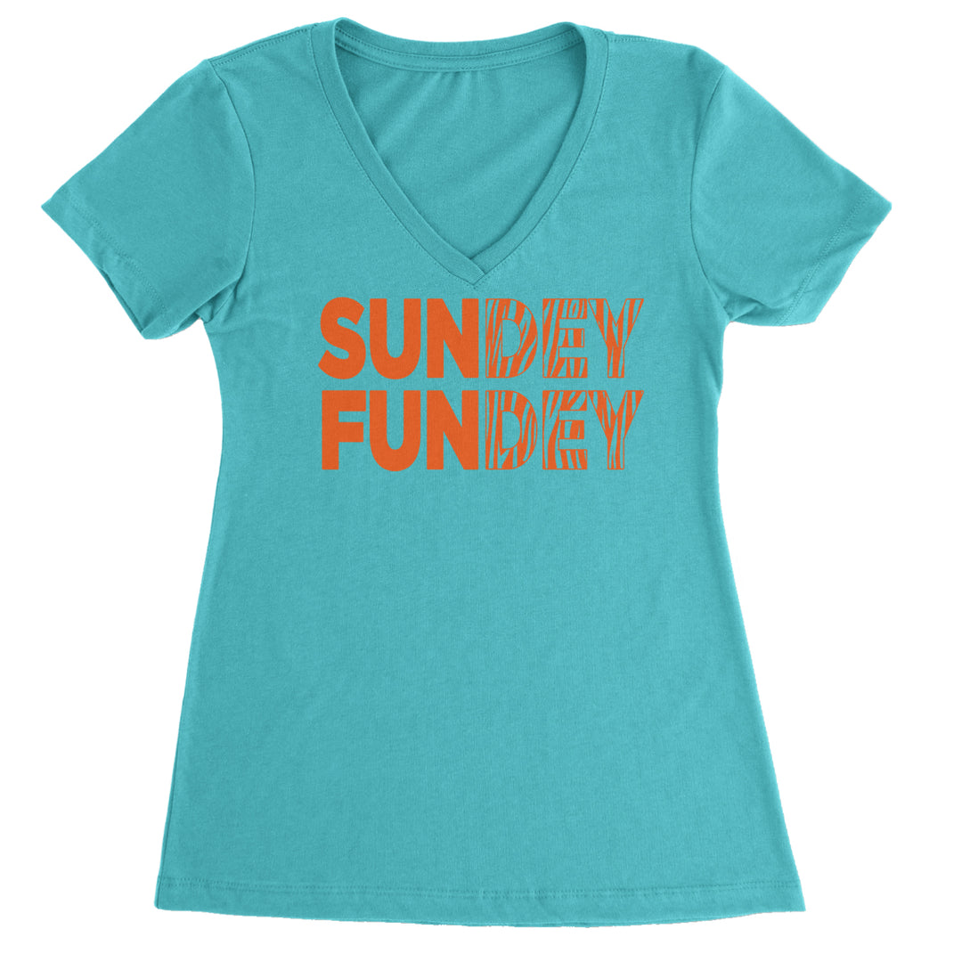 SunDEY FunDEY Sunday FundayLadies V-Neck T-shirt Surf