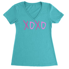 XOXO Pink Print graphic on Women's Lightweight V-Neck T-Shirt in Surf